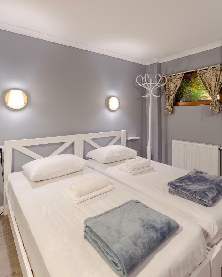 Batumi Surf Hostel ภายนอก รูปภาพ